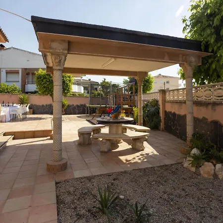 Belvilla By Oyo Casa Ausias * El Vendrell